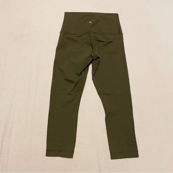 Lululemon Womens Green Crop Pant Leggings Missing Size - Picture 7 of 15